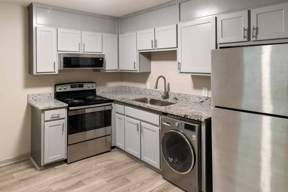 Vue at Rocket City thumbnail 3