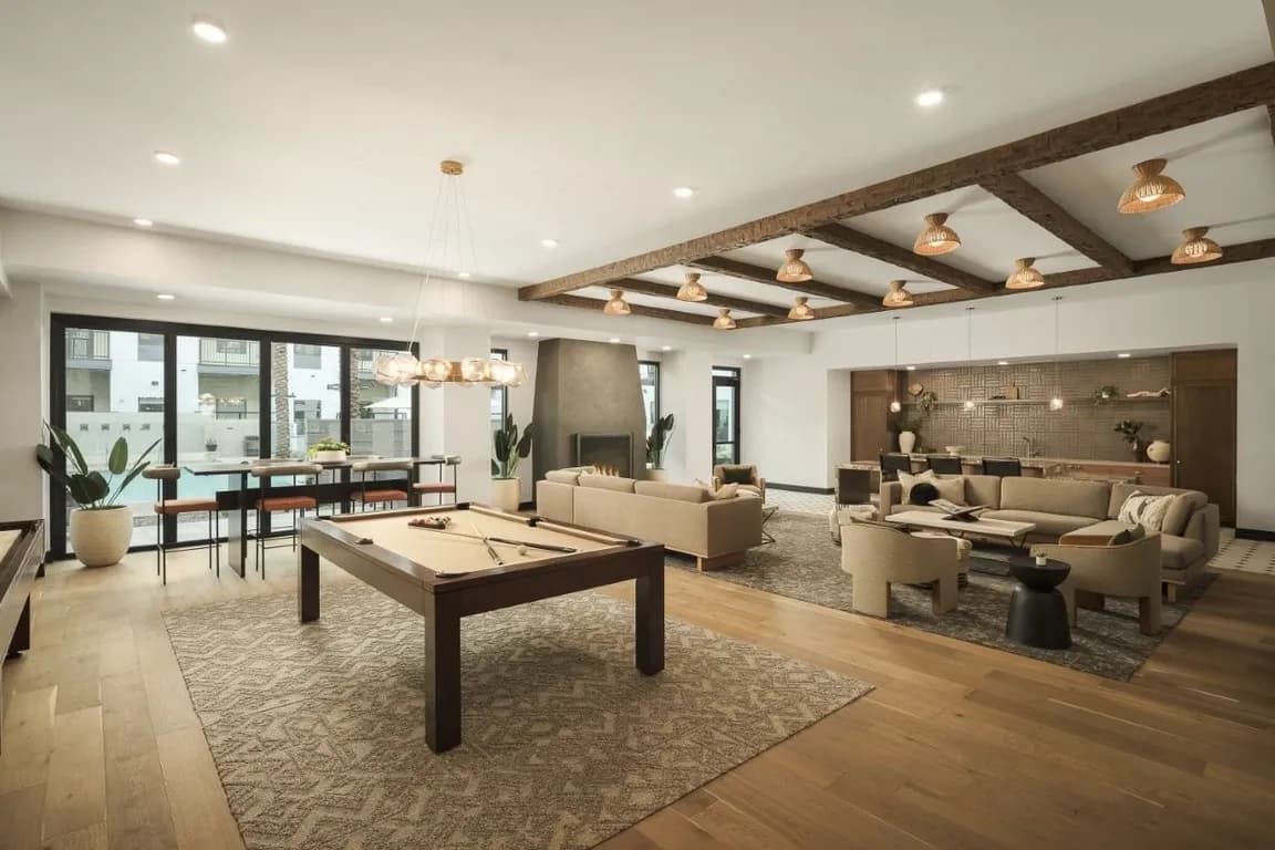 Smith & Rio thumbnail 2