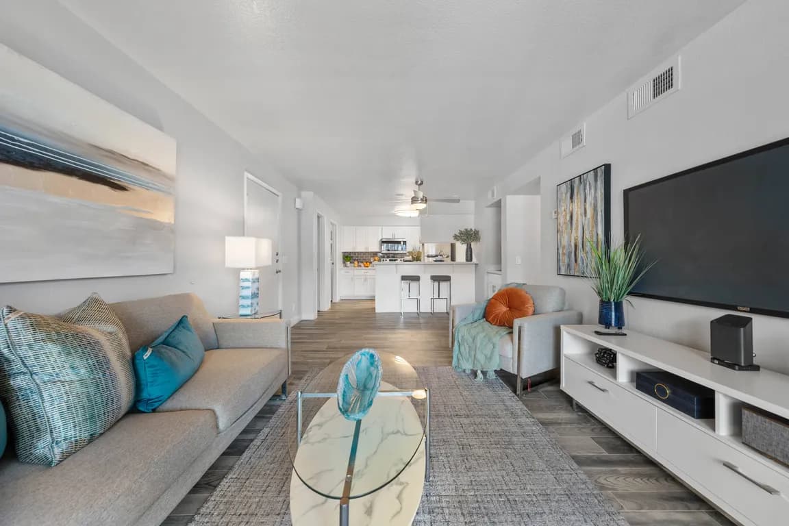 Station 21 thumbnail 4