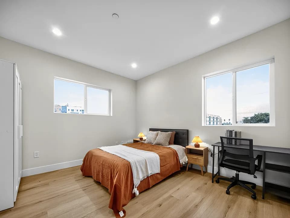 USC DPS Housing thumbnail 3