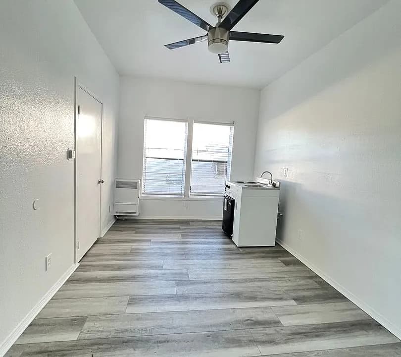 Adams Hill Lofts thumbnail 2