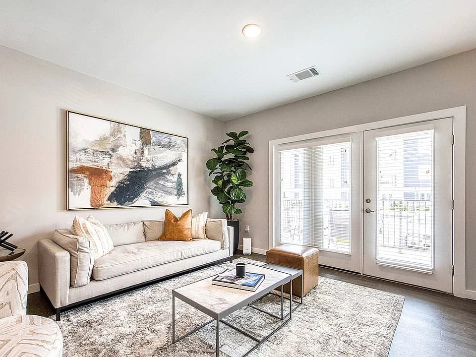 Landmark Apartments photo 1